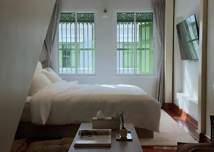 Nakhon 25 By Panasan Estate Apartment *