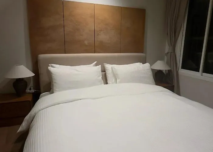 Nakhon 25 By Panasan Estate * Bangkok